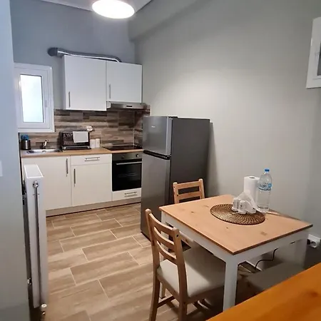 Easy Living B3 Kai B4 Appartamento Tríkala